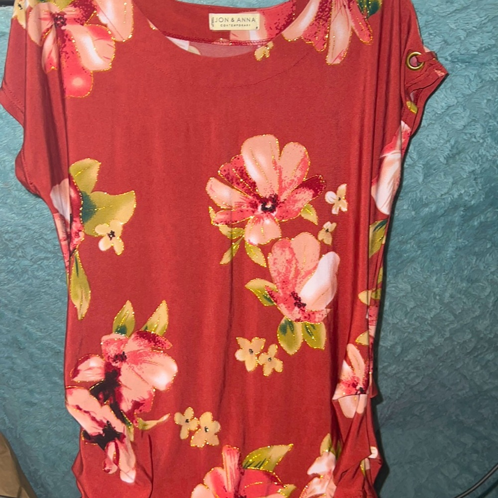 Woman’s blouse